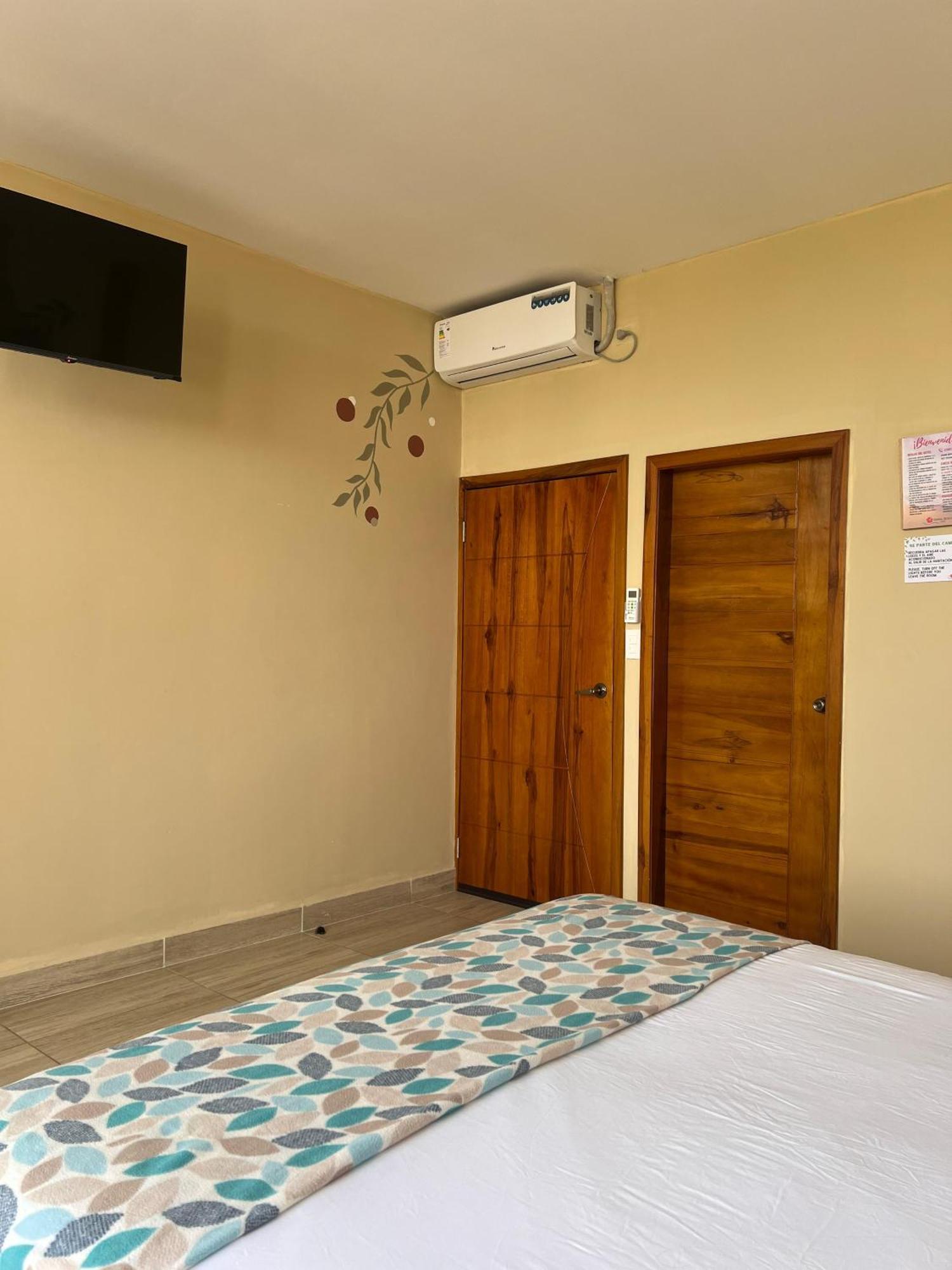 Ohana Beach Hotel Плаяс Номер фото